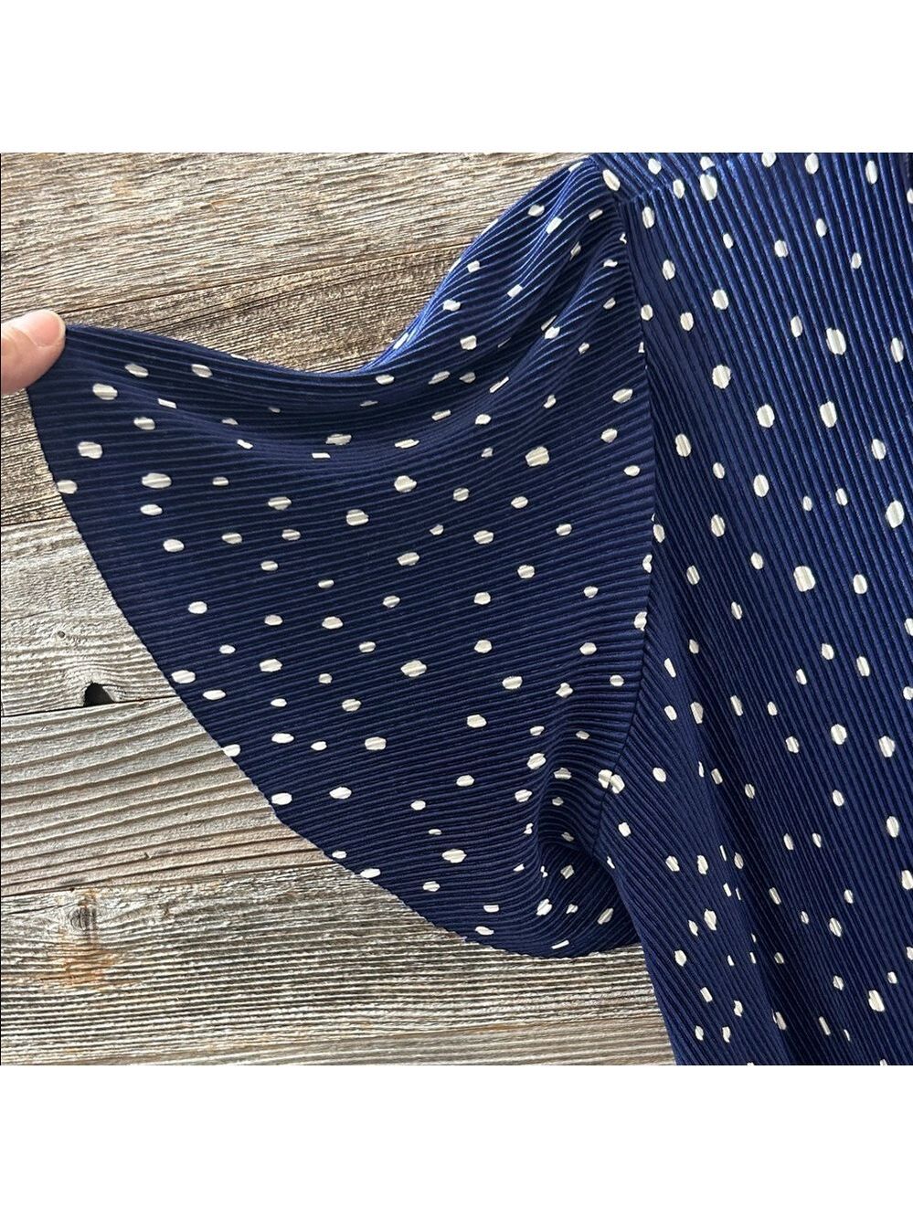 Astr The Label Navy Polka Dot Accordion Top Size Medium - Picture 3 of 8